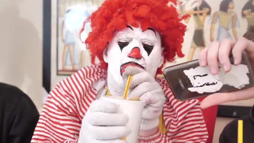 Ronald McDonald EXTREME Muckbang [By RackaRacka]
