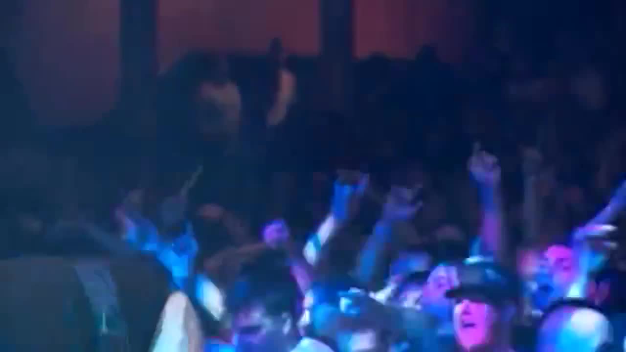 Killswitch Engage - A Bid Farewell (OFFICIAL LIVE VIDEO)
