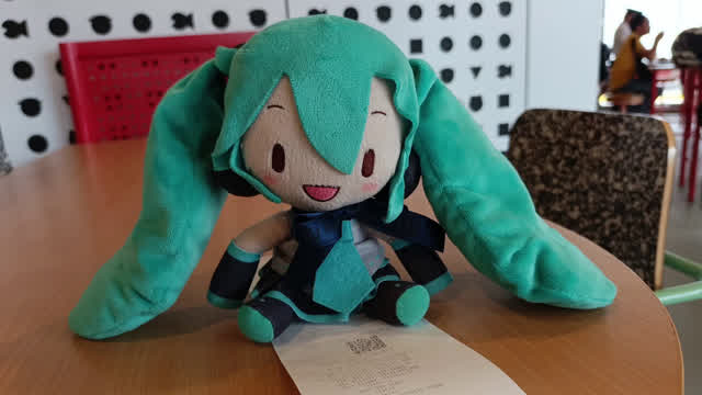 no thoughts, only miku