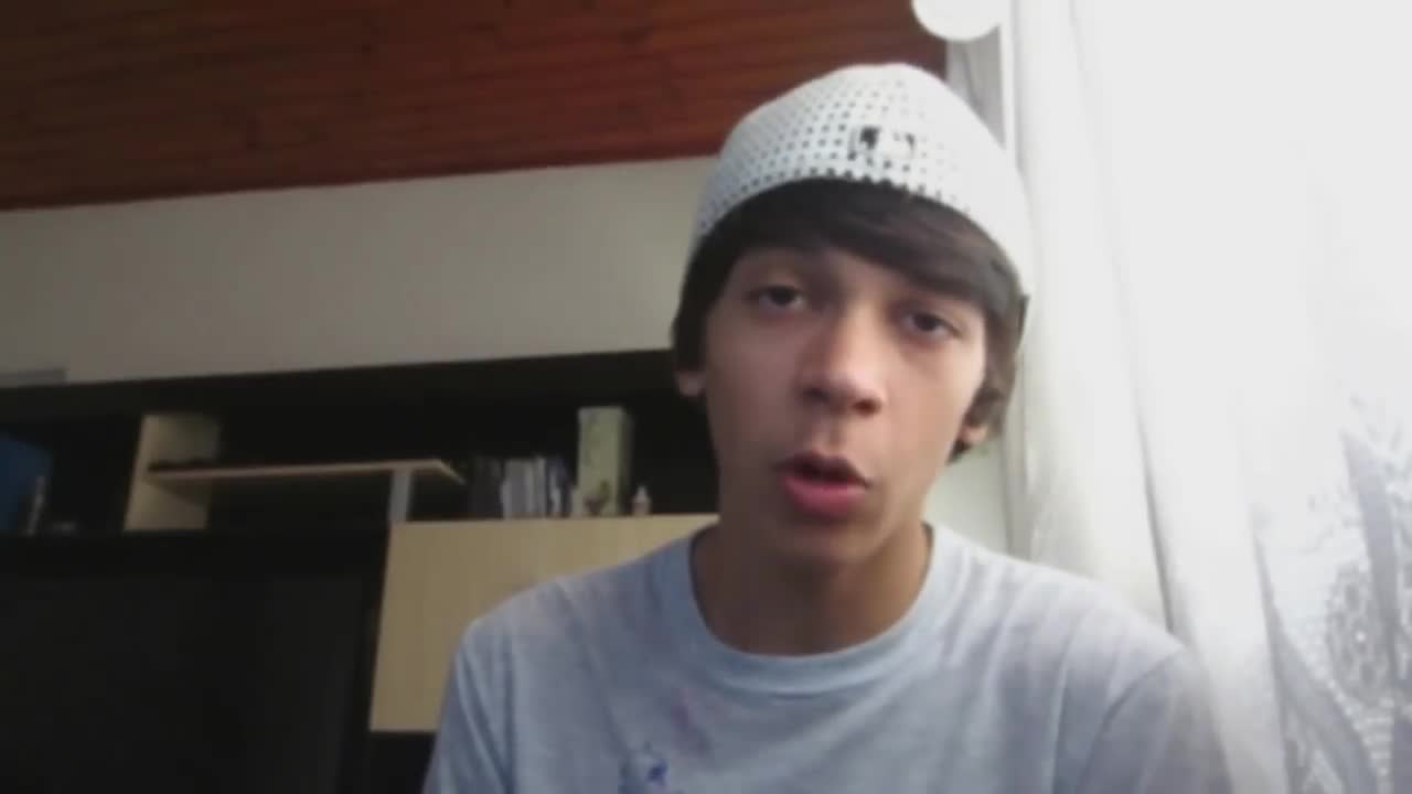 REDES SOCIAIS