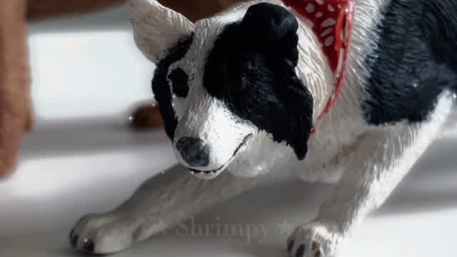 Zuicide // Schleich dog MV // TW: gore